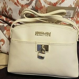 Kenneth Cole Ladies purse new w/tags